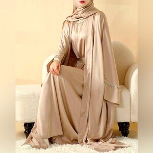 Mariam’s Collection Luxury Satin Diamond Tassel Abaya Set BRAND NEW